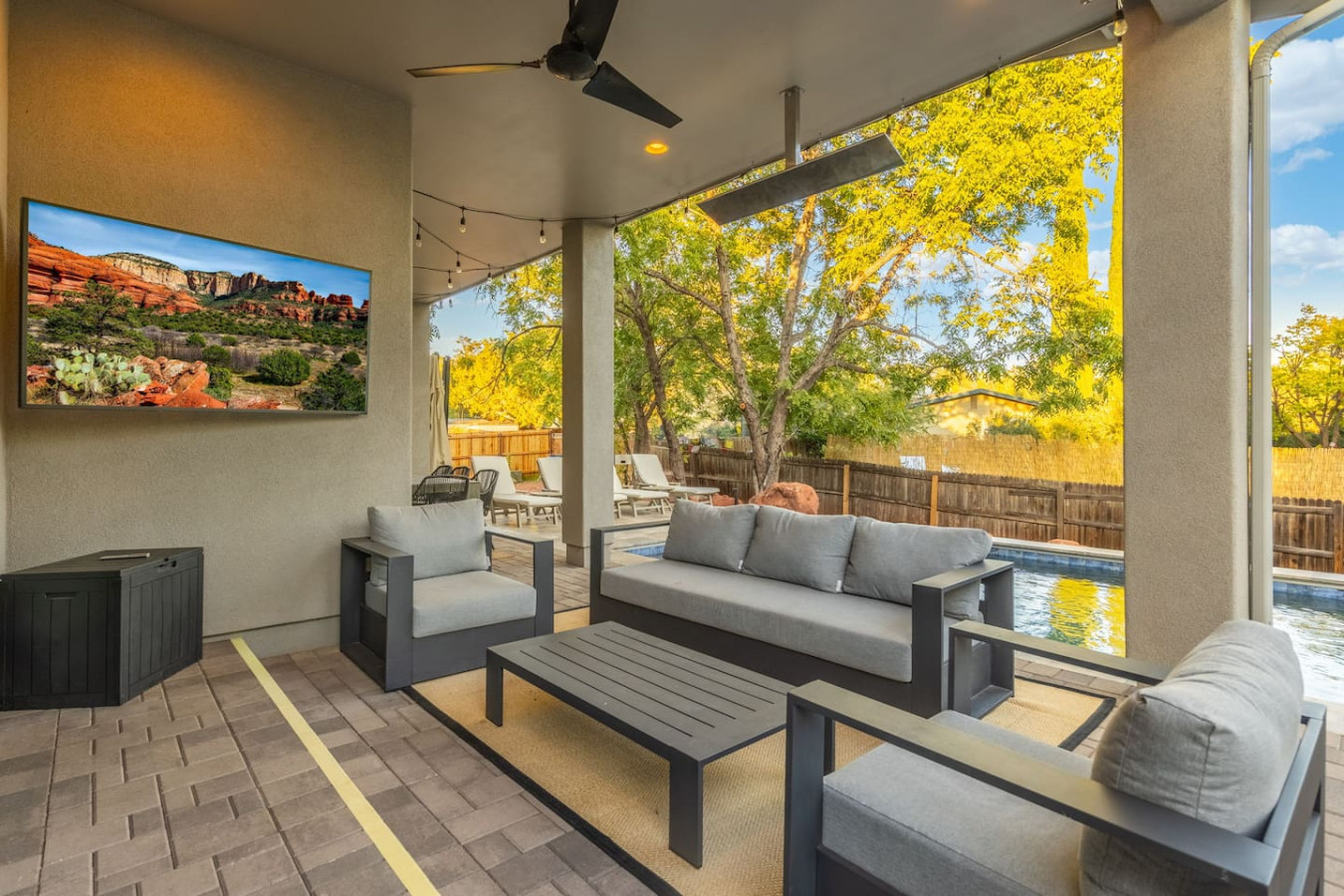 New Build w/ Heated Salt Pool, Hot Tub, Firepit 9