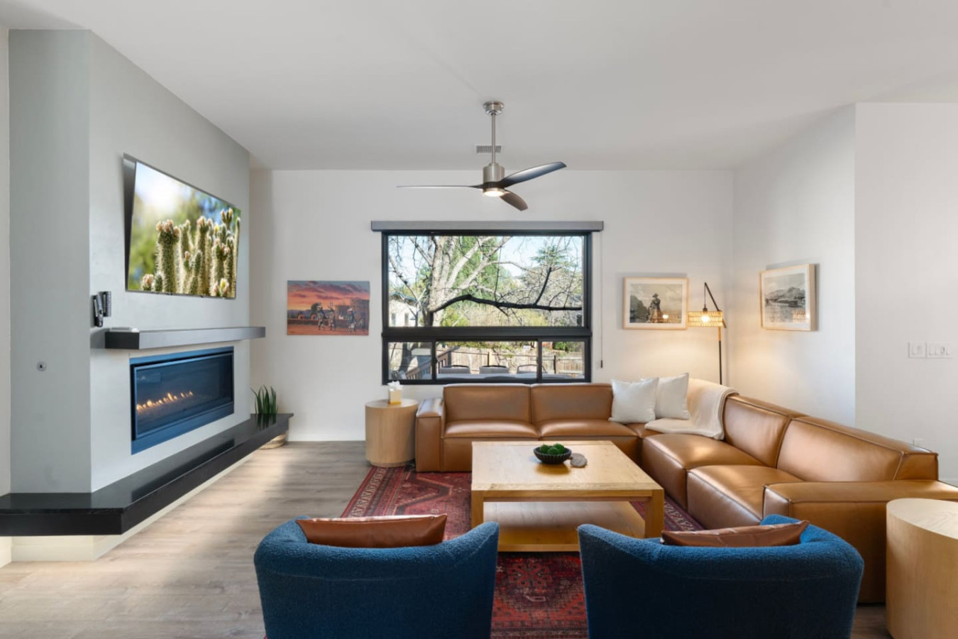 New Build w/ Heated Salt Pool, Hot Tub, Firepit 5