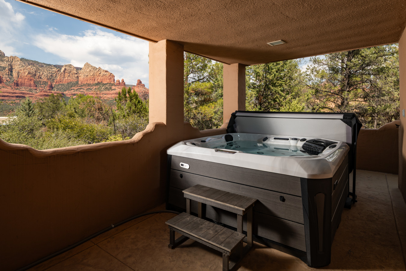 7000 Sq. Ft. Uptown Estate | Views, Games, Theatre 3