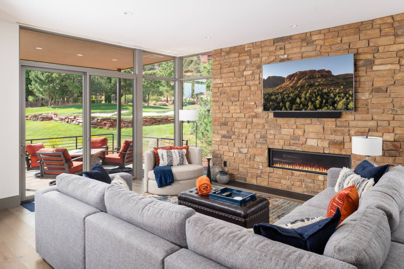 Exclusive Seven Canyons Golf Resort w/ Pool & Gym 4