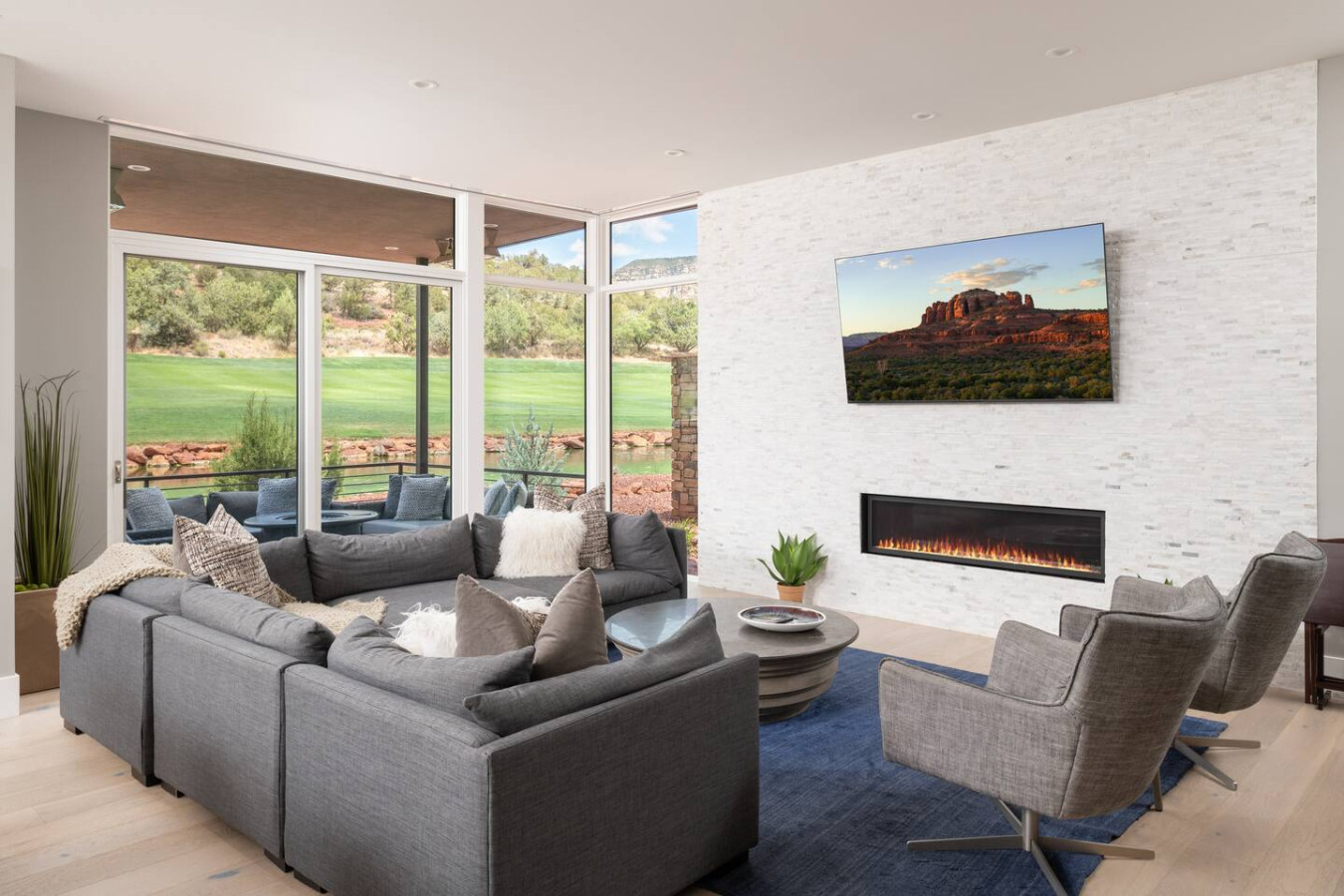 Exclusive Golf Resort, Pet Friendly, Private Spa 8