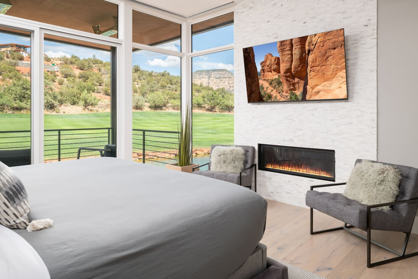Exclusive Golf Resort, Pet Friendly, Private Spa 3