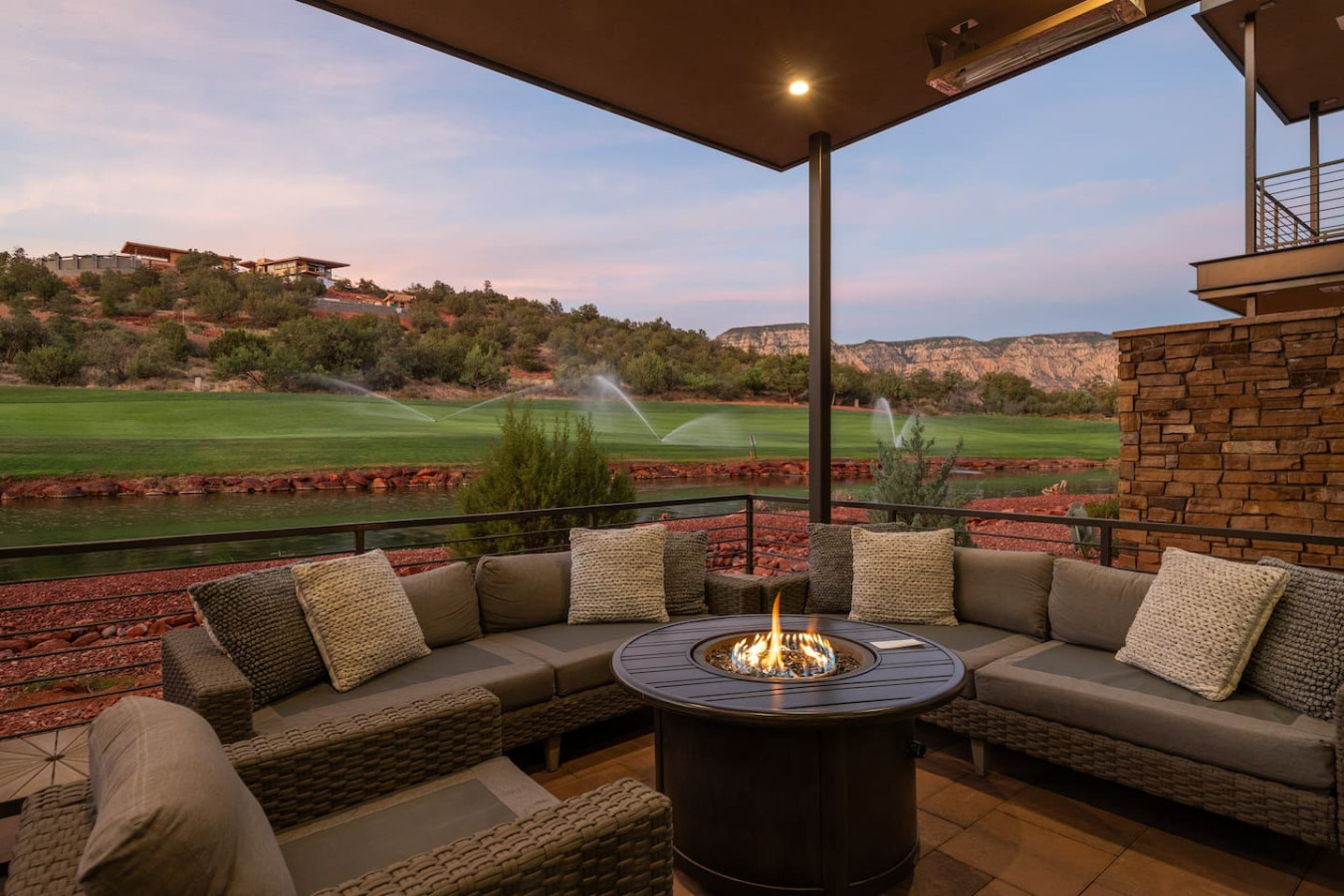 Exclusive Golf Resort, Pet Friendly, Private Spa 4