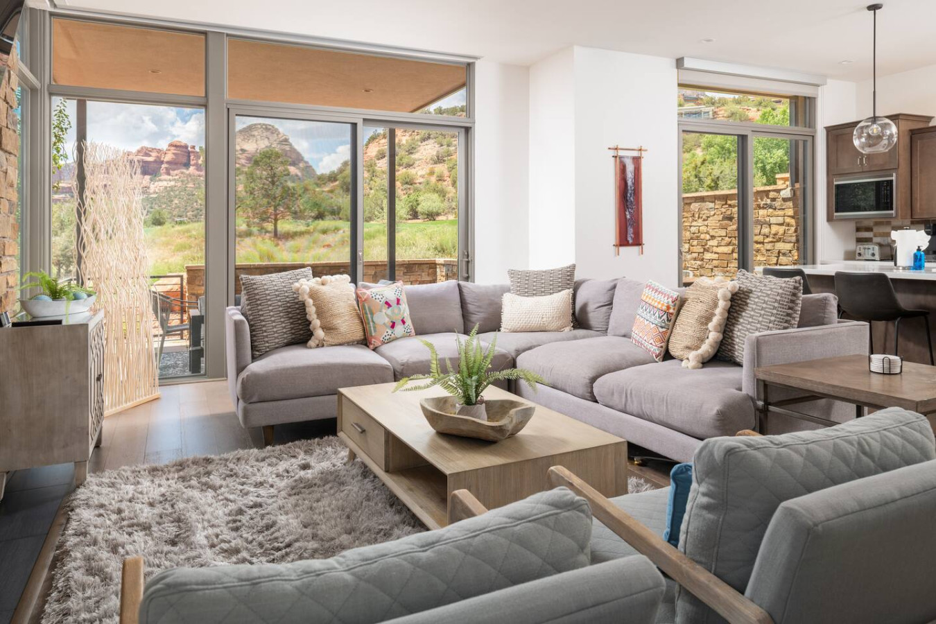 Seven Canyons Fairway, Luxe Home 9