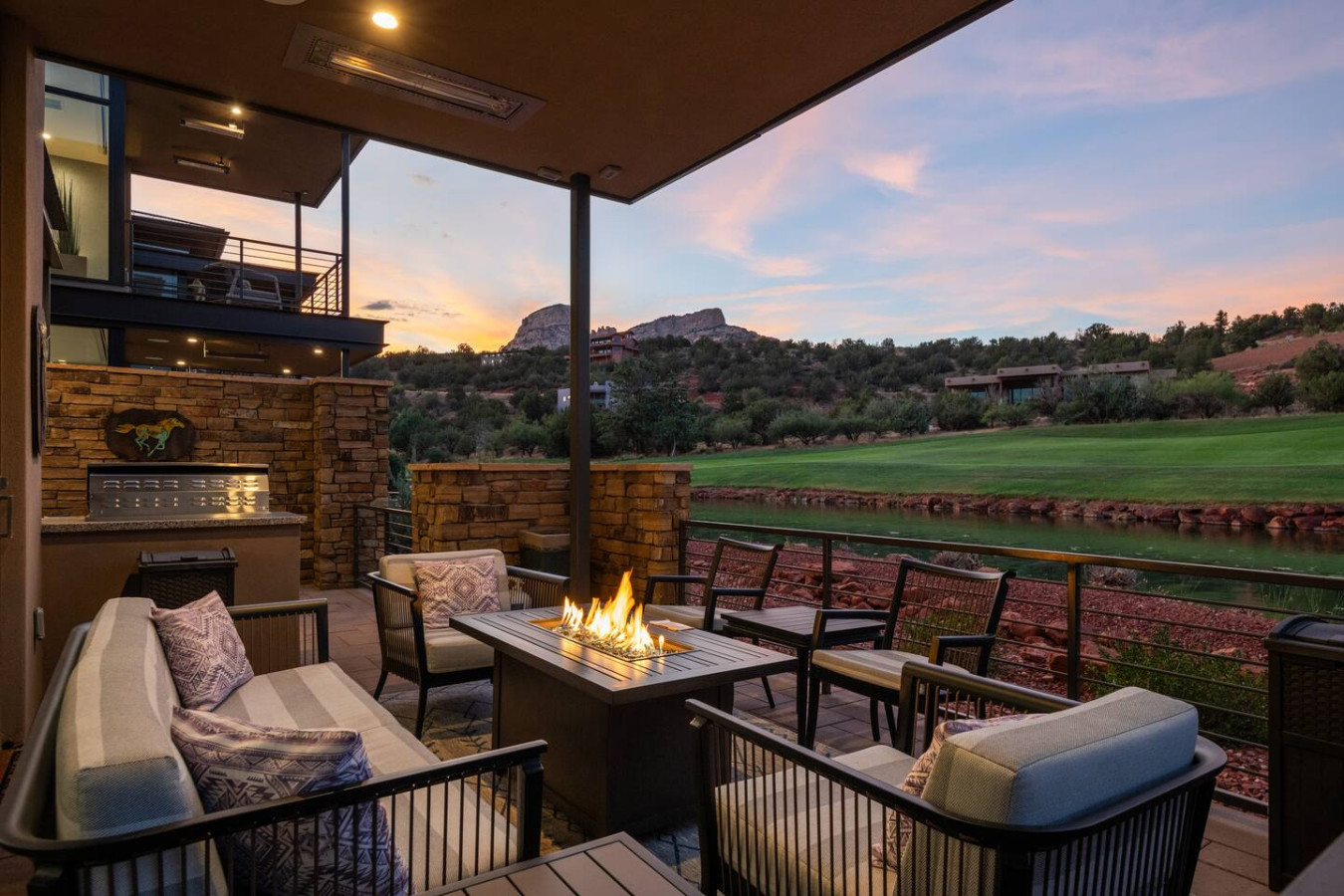 Exclusive Golf Resort | Pool, Hot Tub, Waterfront 3
