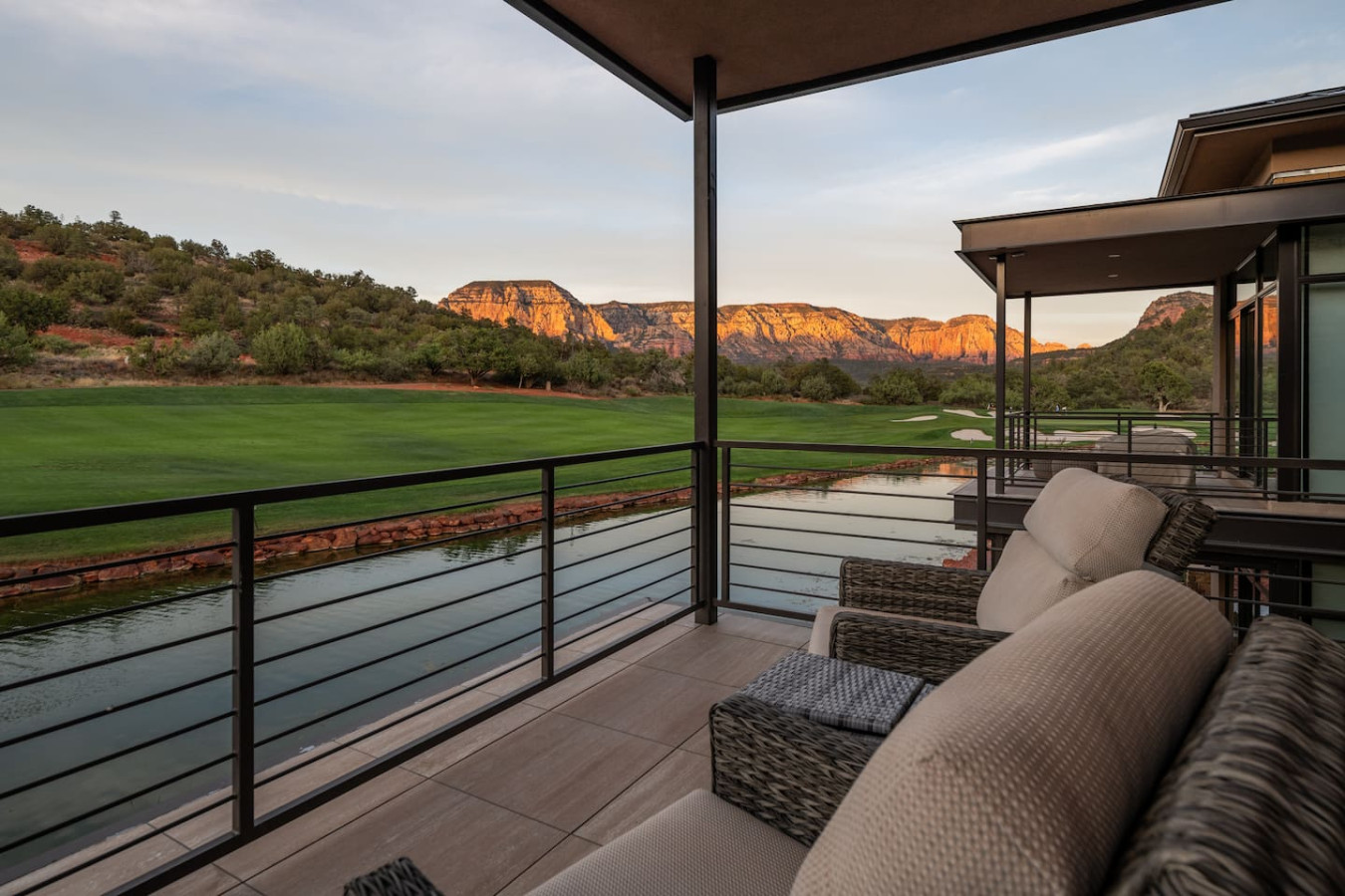 Exclusive Golf Resort | Pool, Hot Tub, Waterfront 2