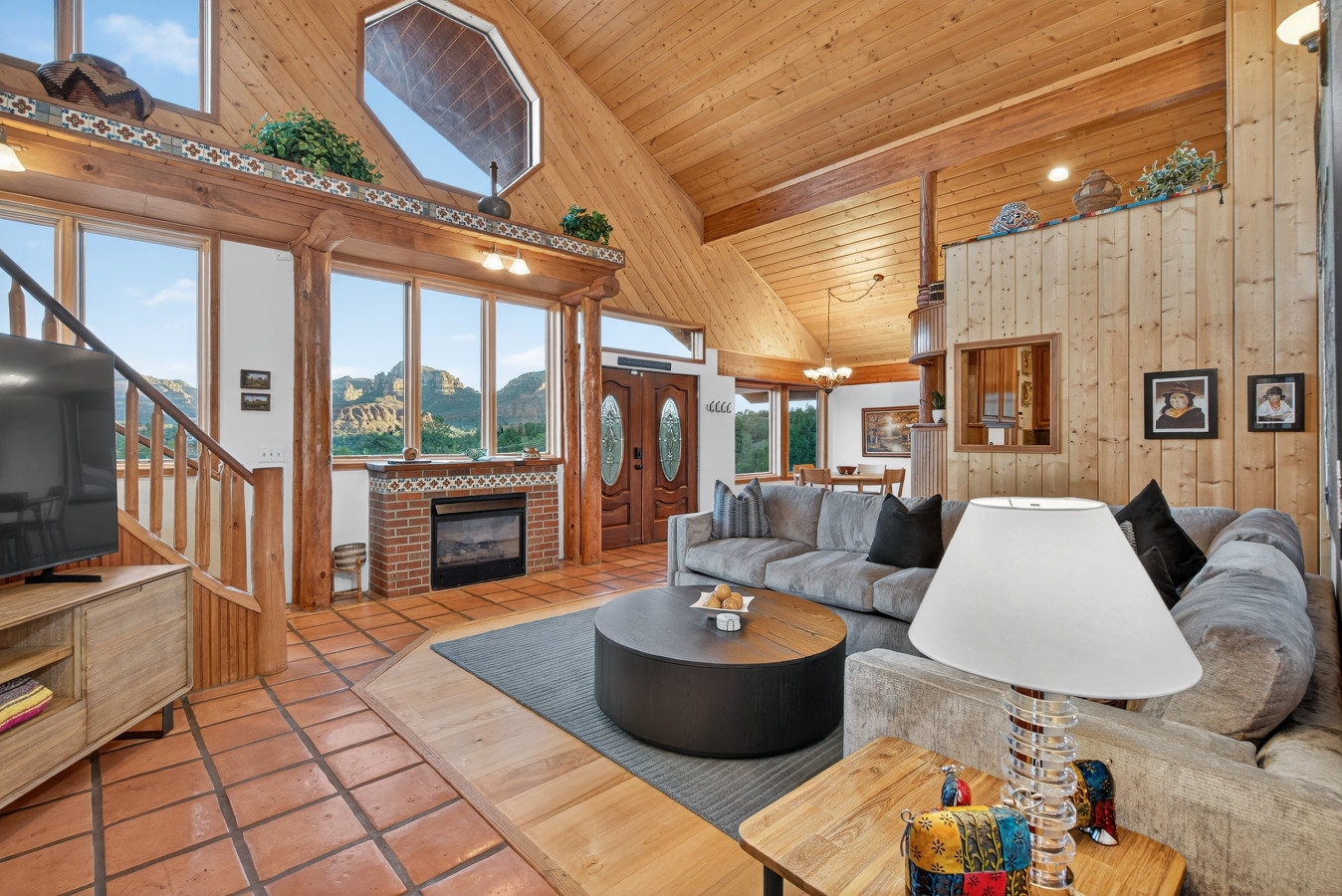 Casa Del Sol | BBQ, Firepit & Hot Tub with Views 7