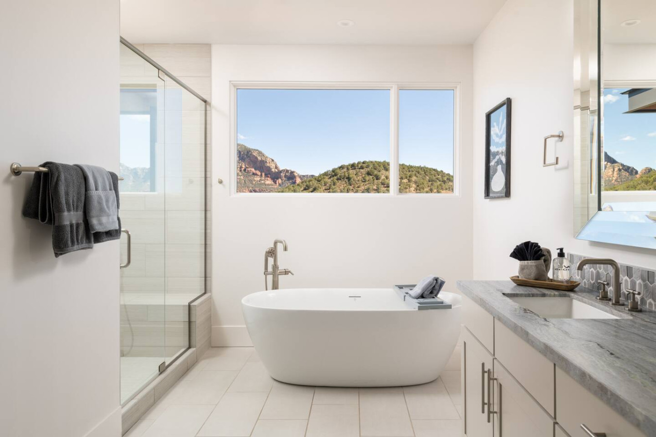 Sedona Luxury Retreat | Golf, Views & Hot Tub 6