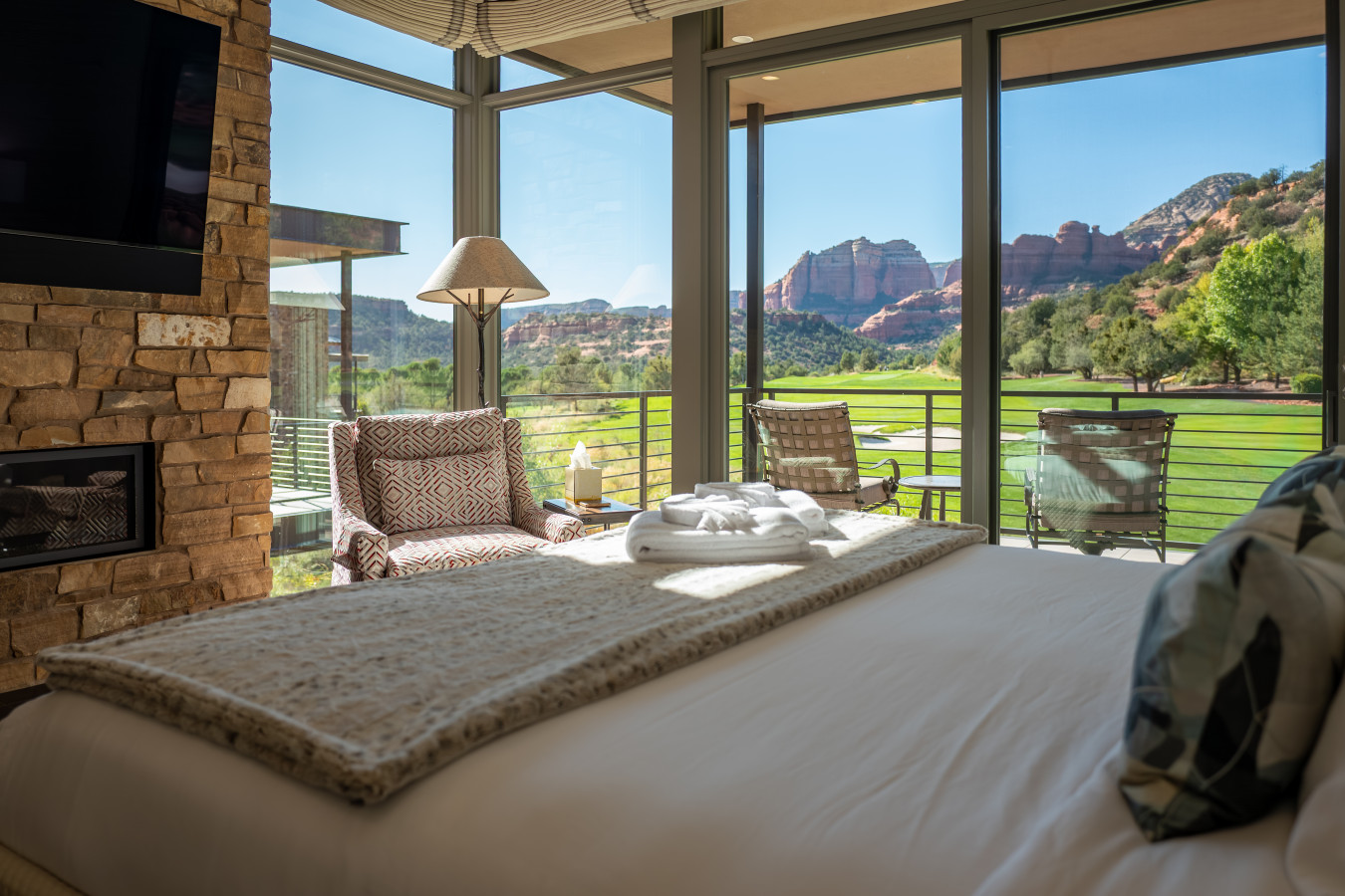 Seven Canyons Luxury | Golf, Views & Pool