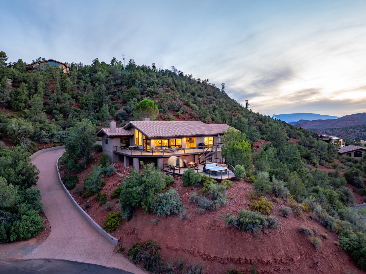 Luxury Home w/ Huge Views, Salt Spa, & Sauna 5