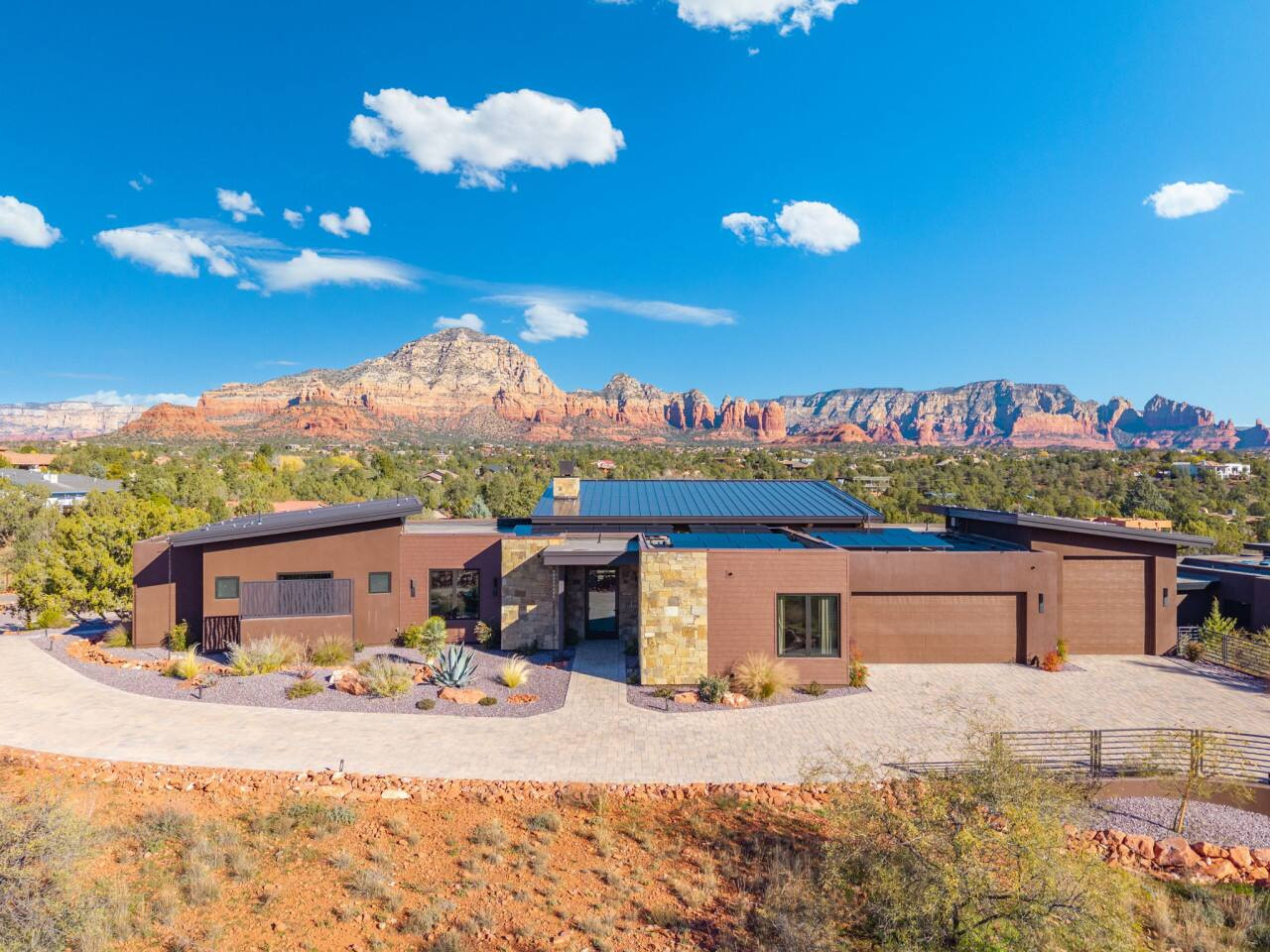 Sedona Designer Estate w/ Panoramic Views