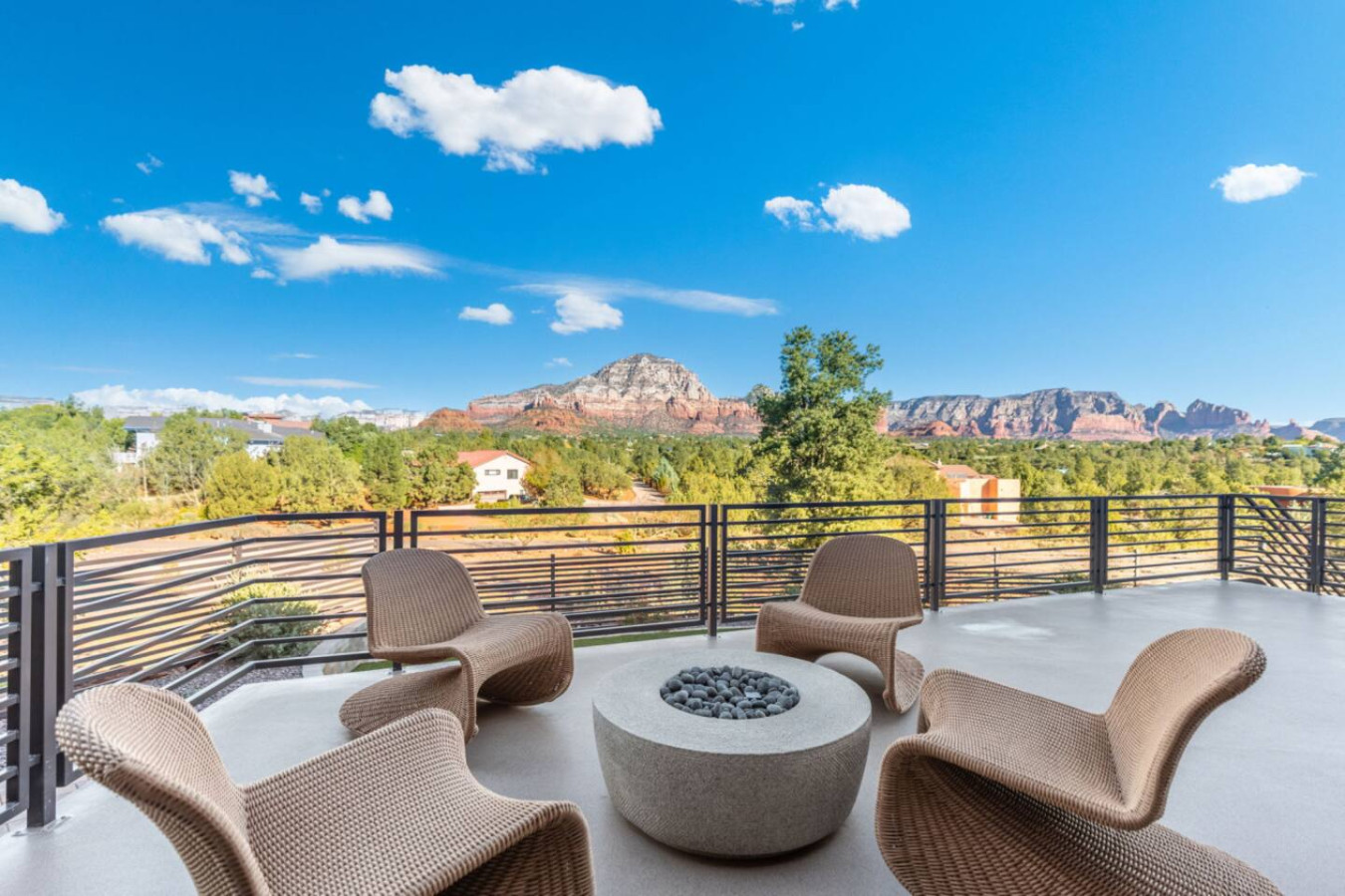 Sedona Designer Estate w/ Panoramic Views | Photo 3