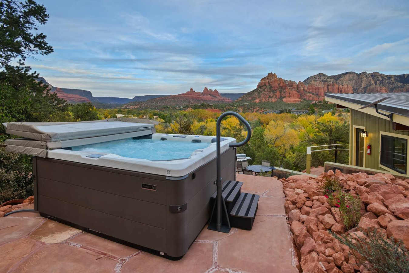 Sedona Adventure House | 180 Views, Hot Tub, Patio 2