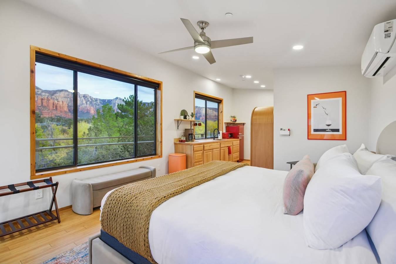 Sedona Adventure House | 180 Views, Hot Tub, Patio 3