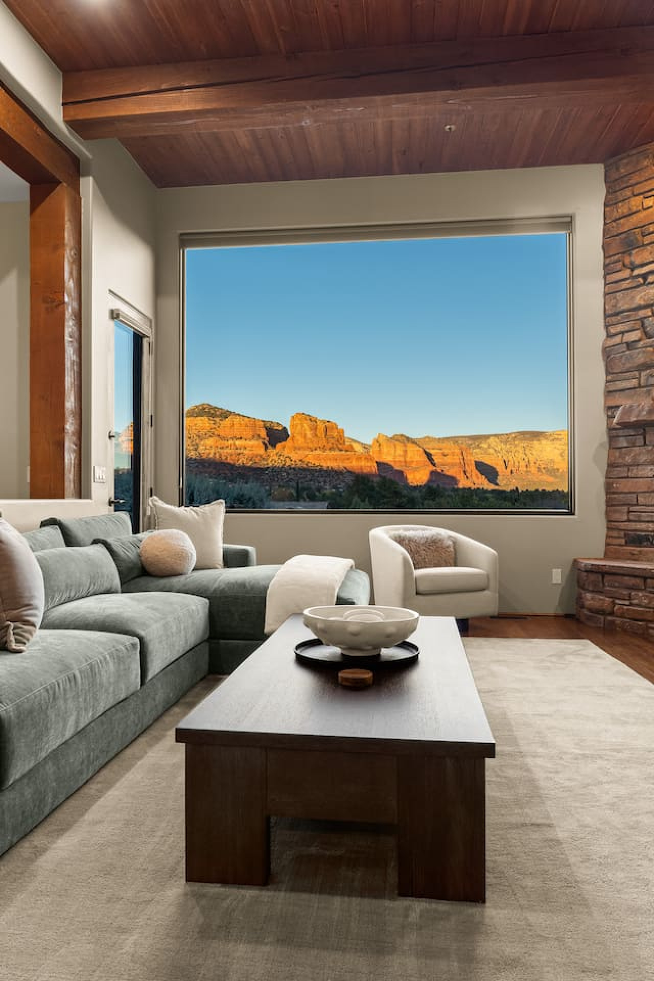 Sun-Up Sedona Paradise, Heated Infinity Pool & Spa 3