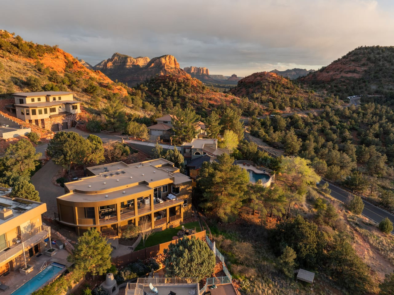 Château Sedona | Views, Spa, Decks, Theater | Photo 2