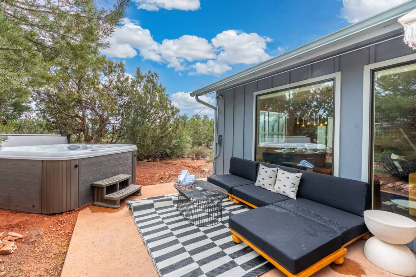 Walkable, family-friendly home w/ hot tub