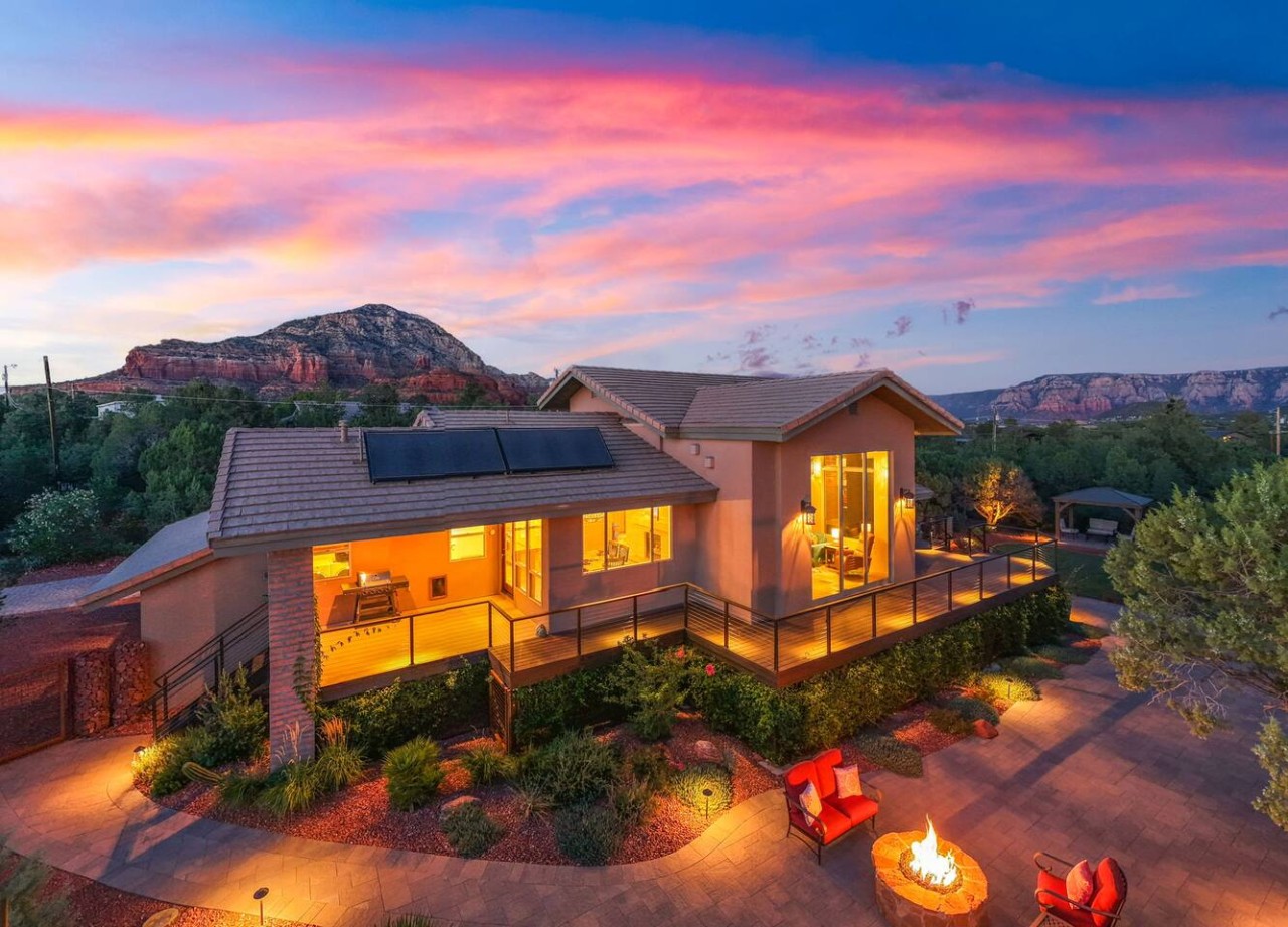 Kachina Escape - Hot Tub, Firepit, Views