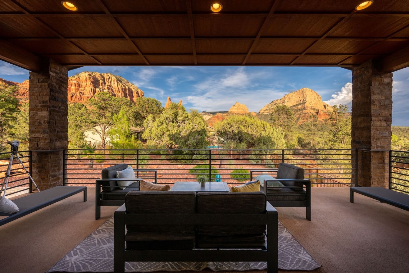 Retreat at Chapel Cross – Pool, Views, King Suites 5