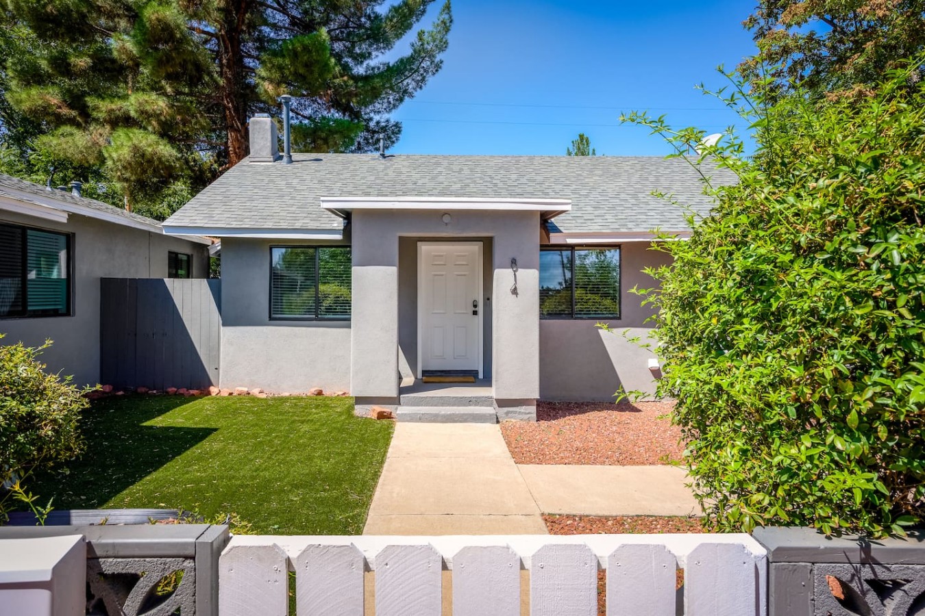 Modern Old Town 2BR + Office | Walk to Town & Wine 3