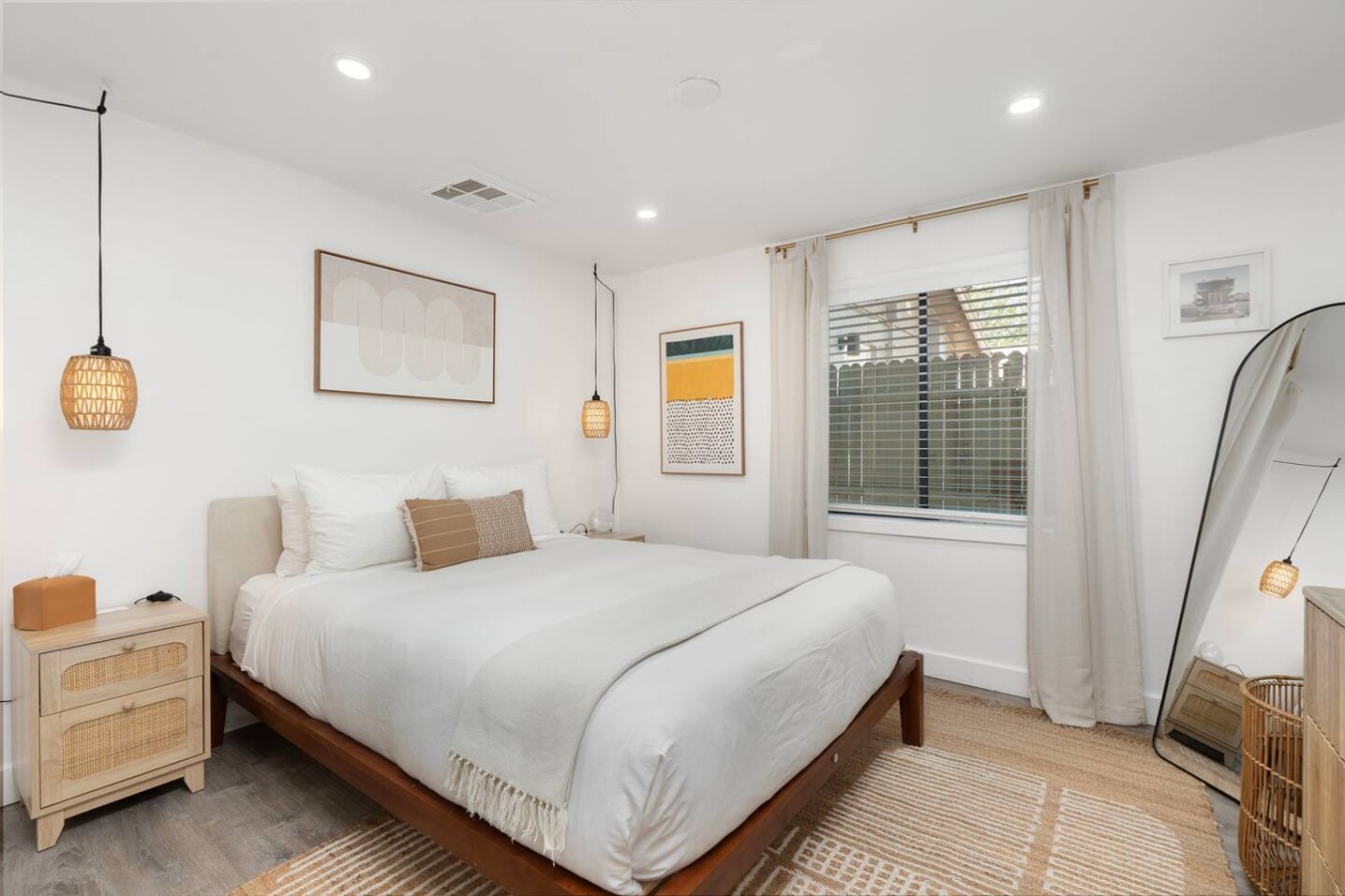 Modern Old Town 2BR + Office | Walk to Town & Wine 9