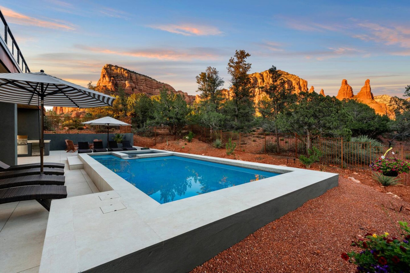 Luma Ridge - 26 Luxury Build, Pool & Spa, Views | Photo 2