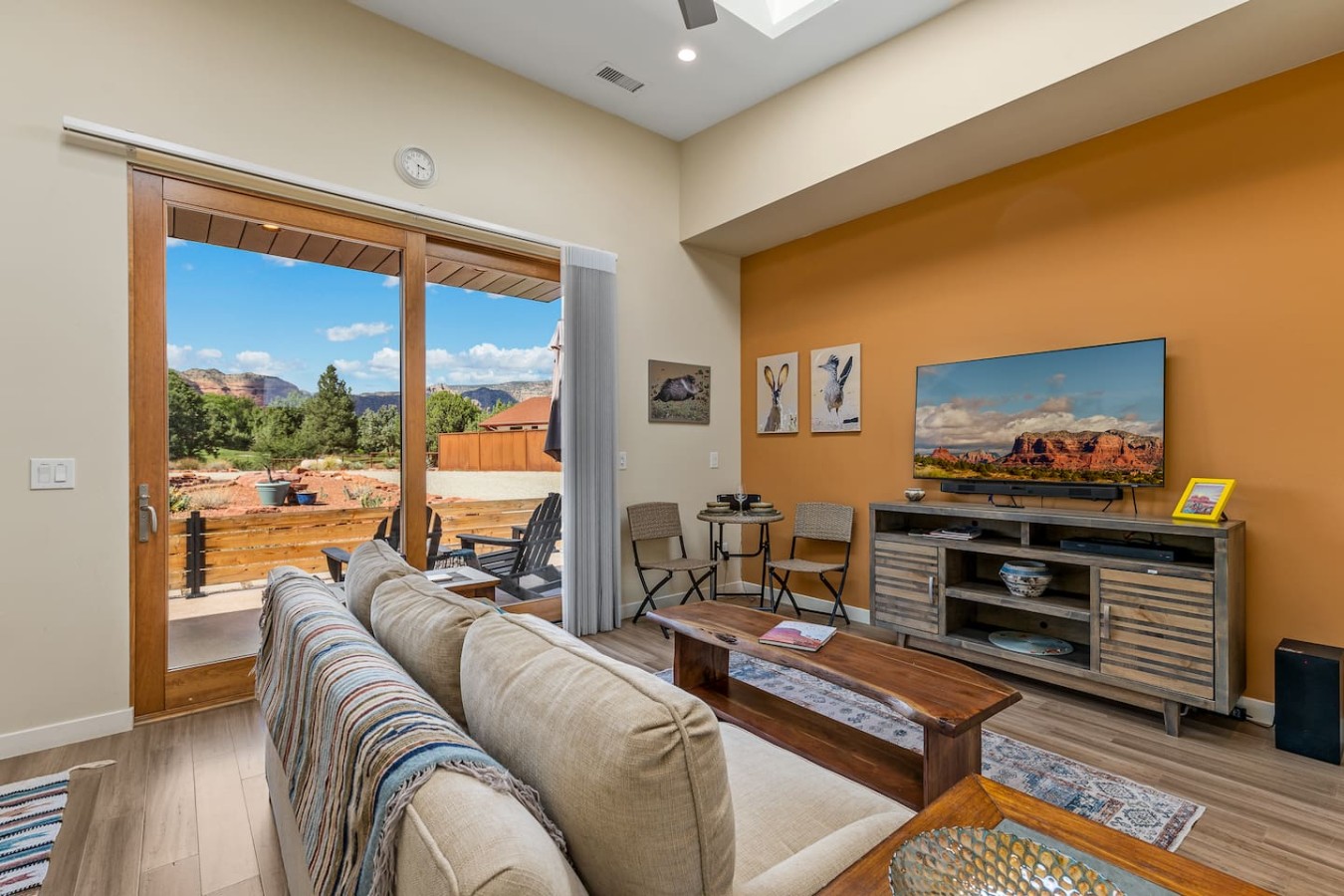 Rancho Rojo Casita - Kitchenette, Laundry, Views | Photo 2