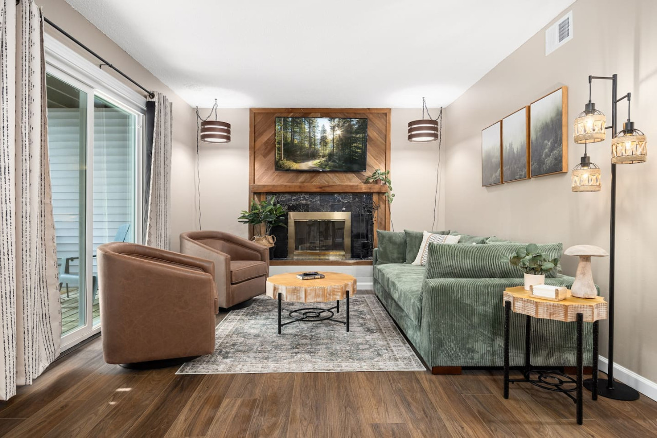 Nature Oasis With Full Access Amenities - Serene Enchanting Haven - Peoria, IL