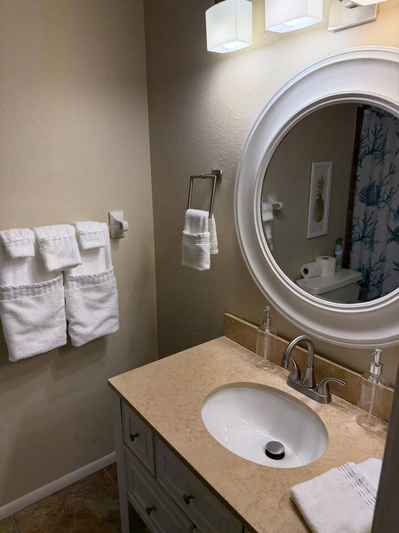 5 star rated condo heated pool siesta key!