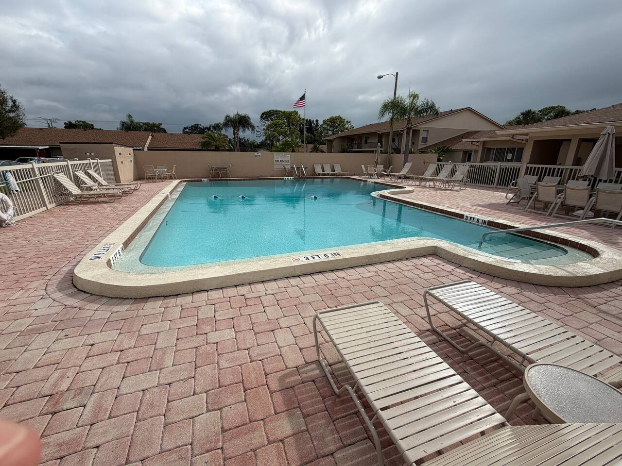 5 star rated condo heated pool siesta key!