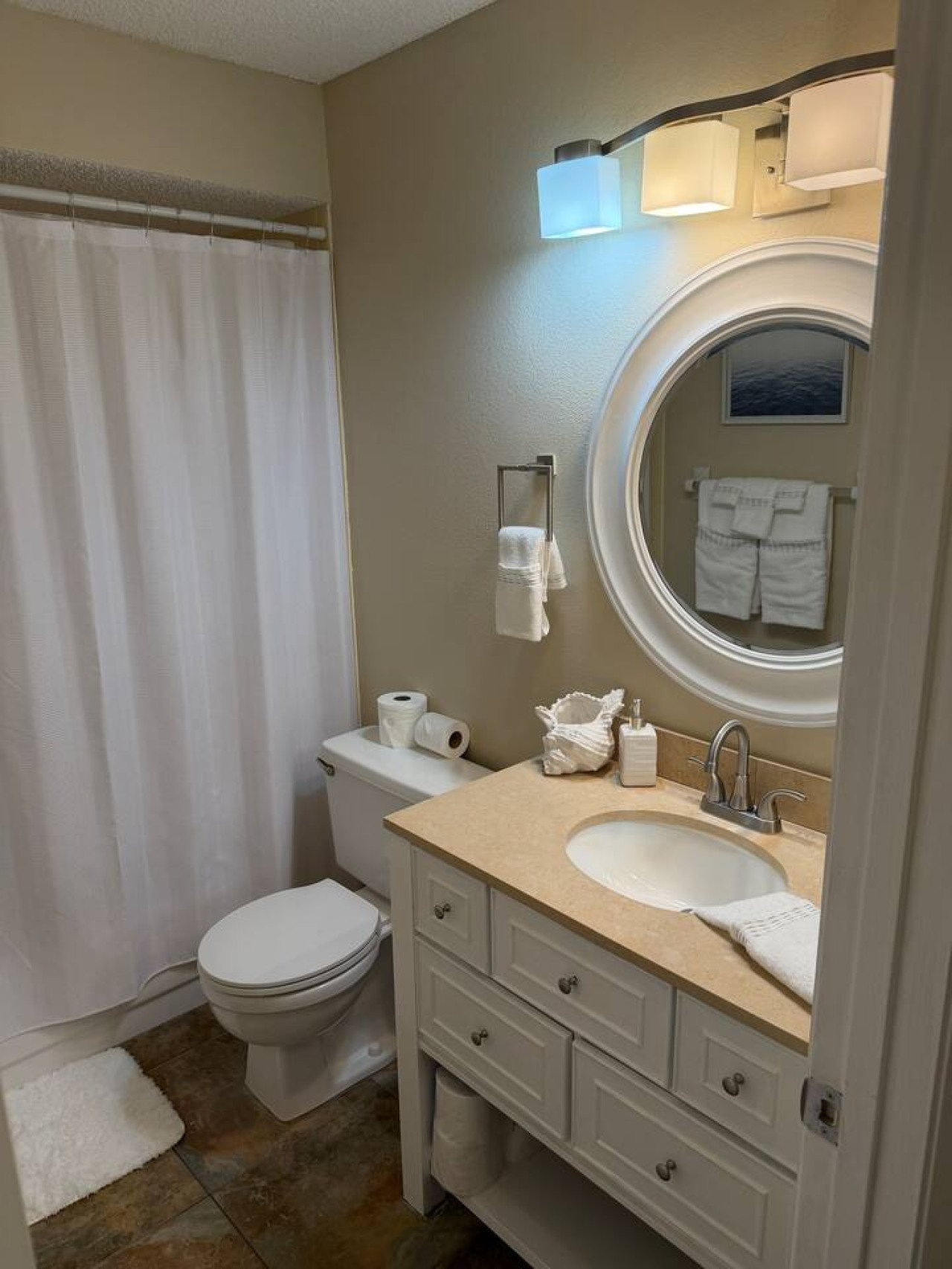 5 star rated condo heated pool siesta key!