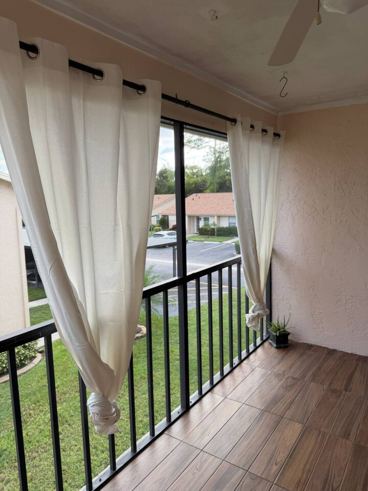 5 star rated condo heated pool siesta key!