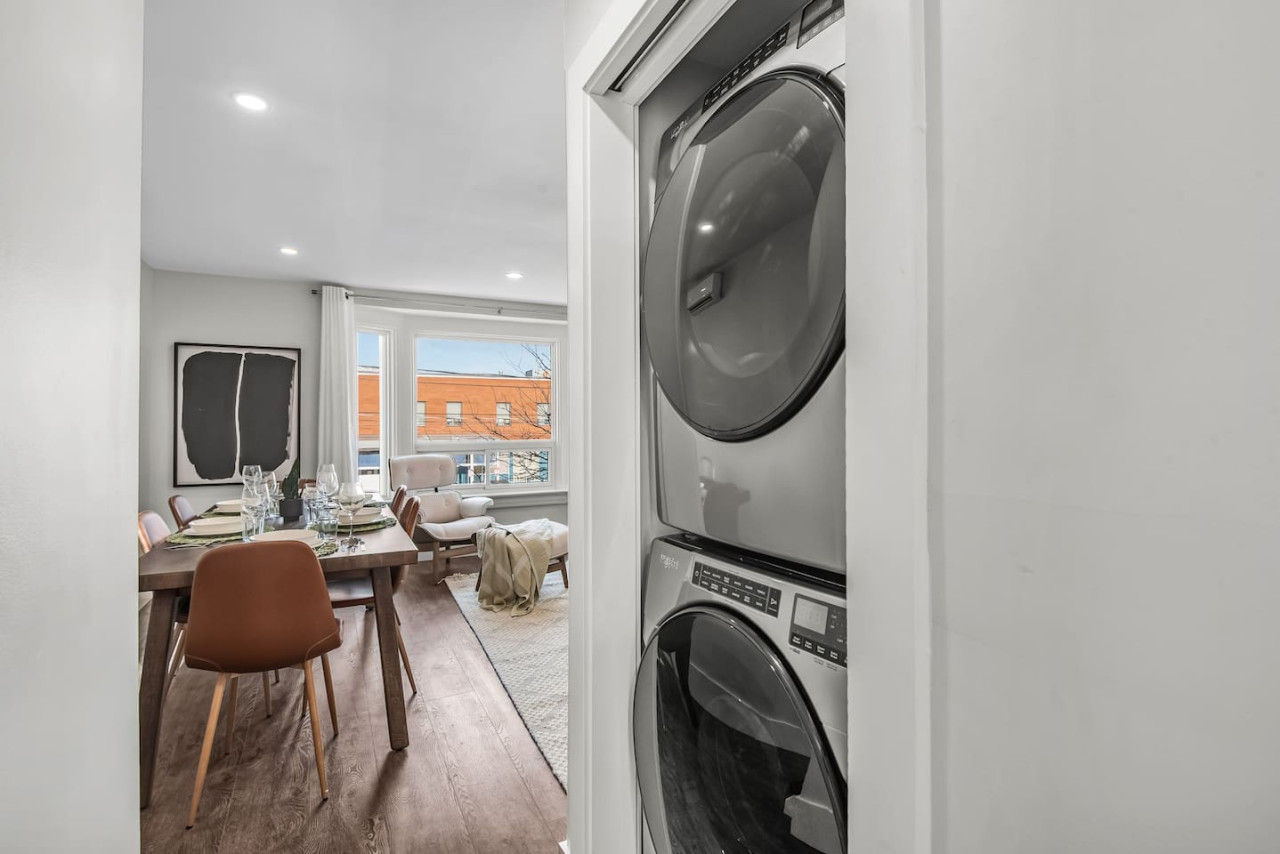 Equipped with washer and dryer for your convenience