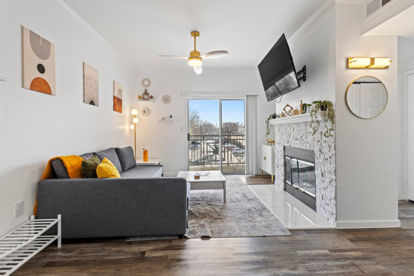 Near Downtown & Love Field | Fits 4+Parking