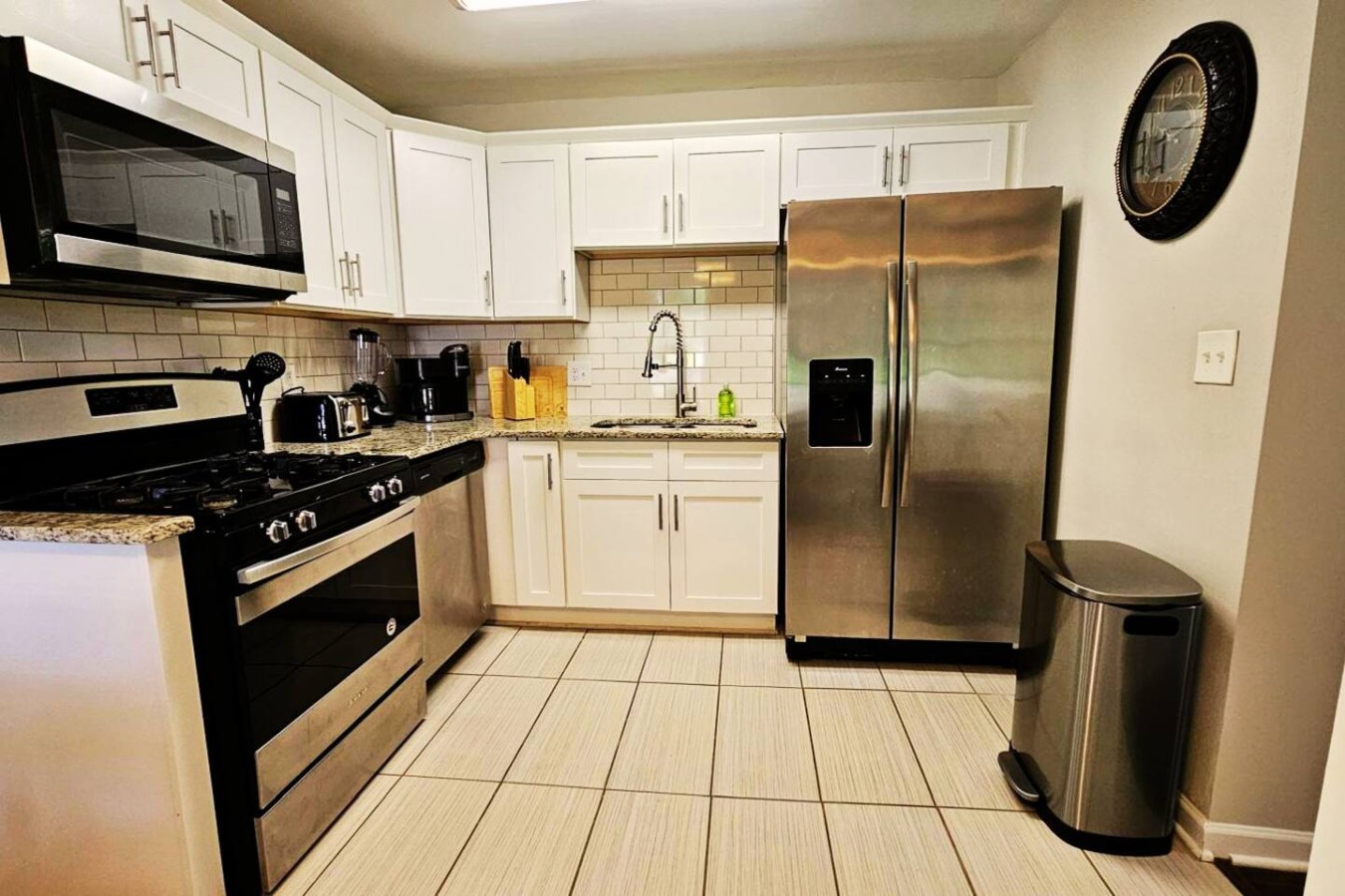 Decatur Executive Residential Stay | Sleeps 11