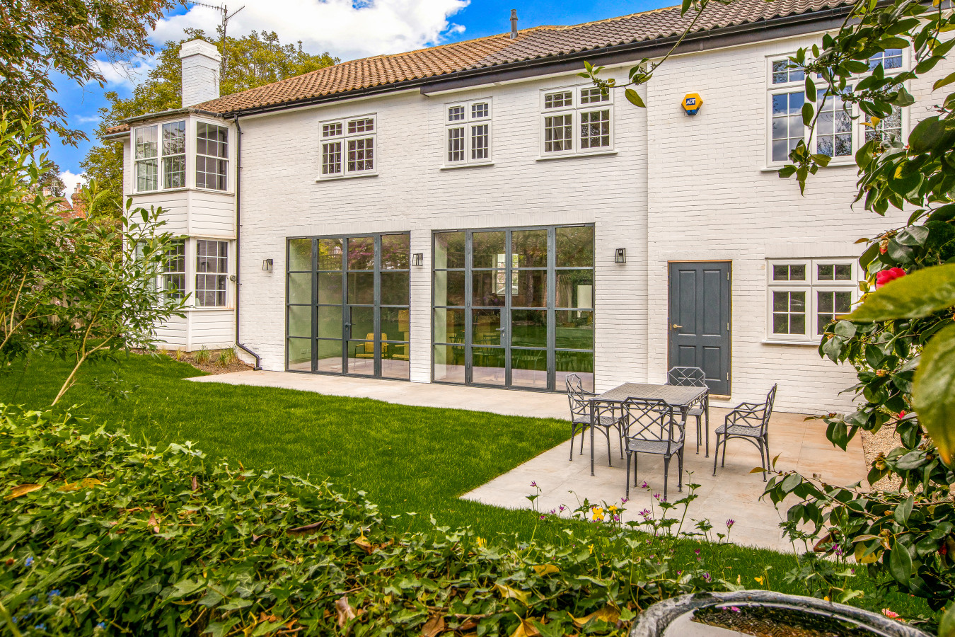 Montpellier House, Centrally Located, Pet Friendly