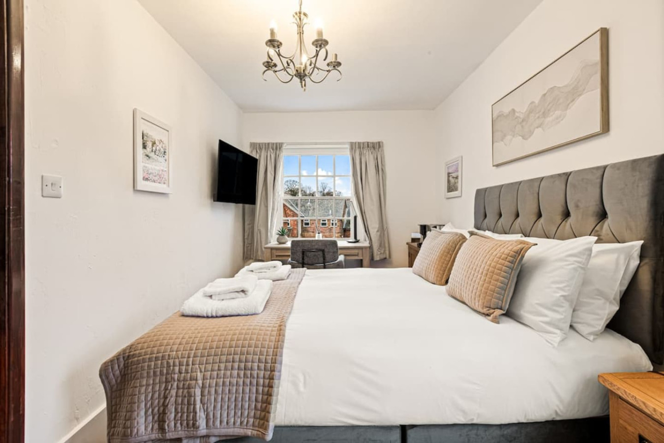 The George Inn Rooms - Room 6