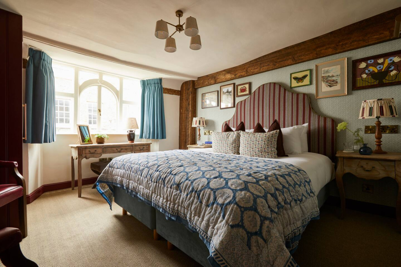 Classic room 1 at The Bull Hotel Henley-On-Thames