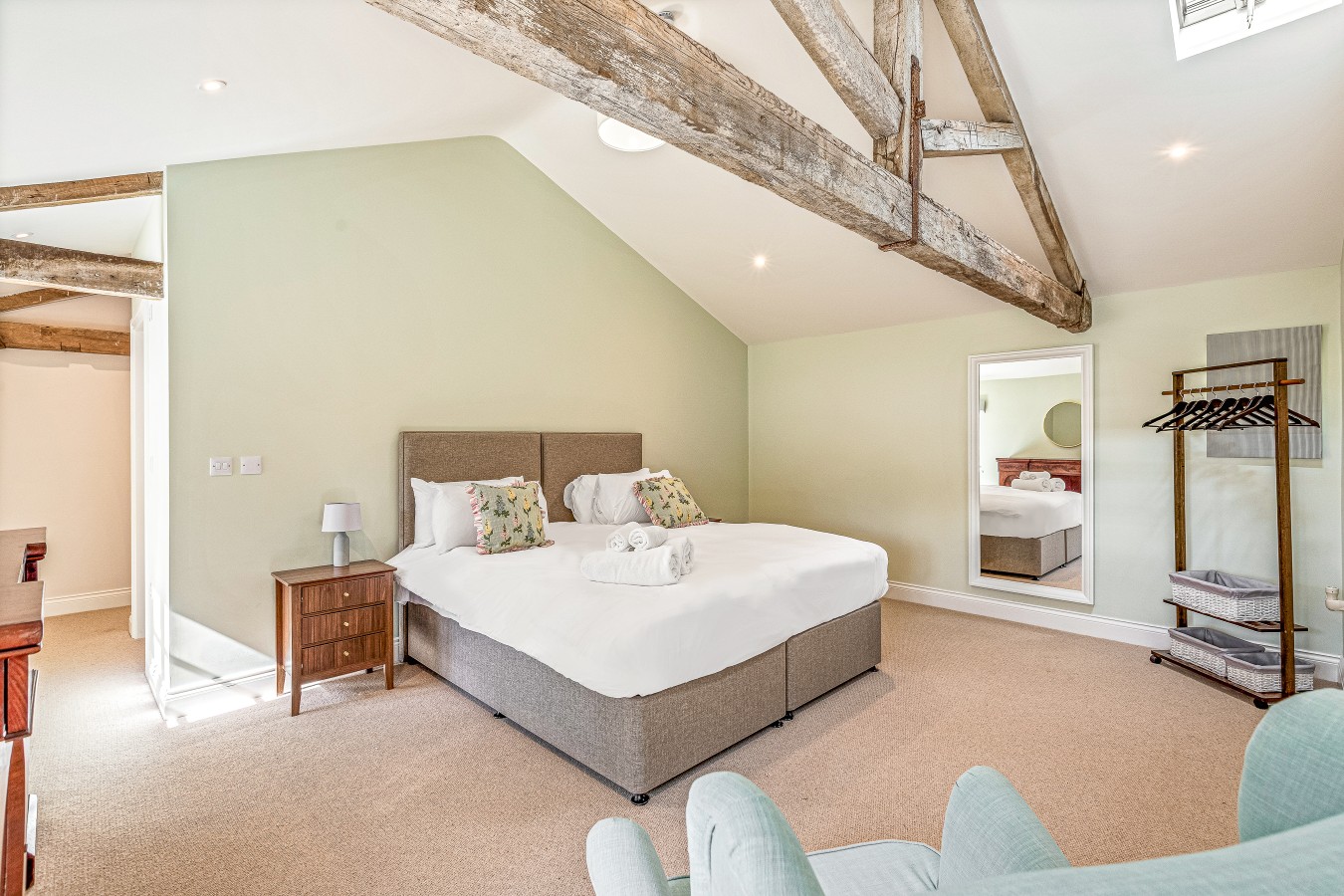 Loft 2