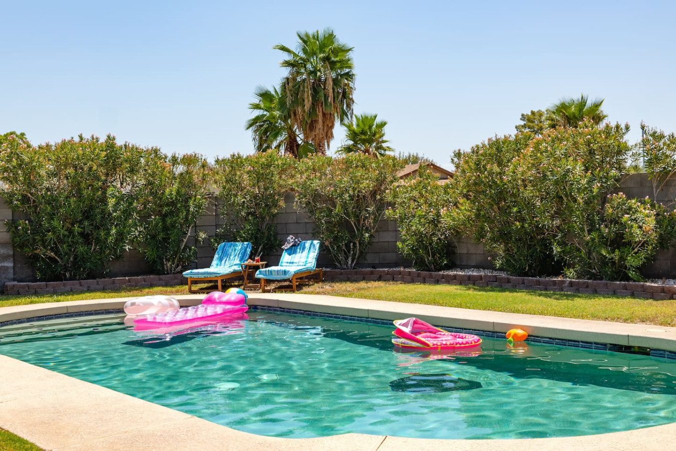 Sparkling Pool And Home Theater - Stunning Arizona Retreat - Chandler, AZ