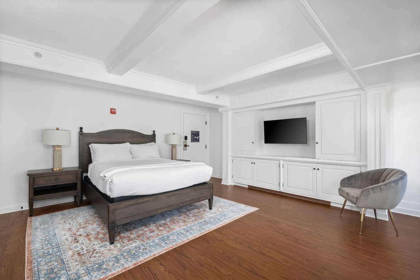 Wine Country Luxury King Room in Boutique Hotel 3