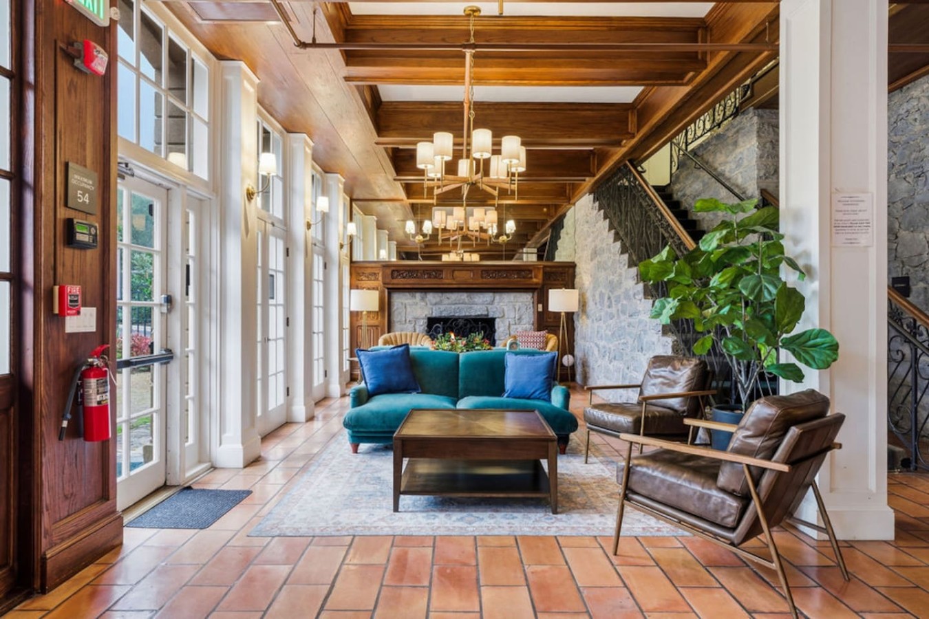 Sonoma Stonehouse Hotel, Wine Country Vibes 2