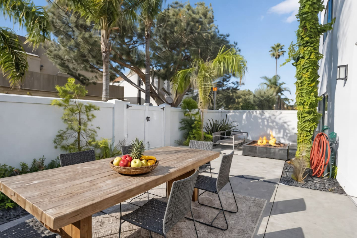 Outrigger Beach Retreat w/ Private Path & Firepit 2