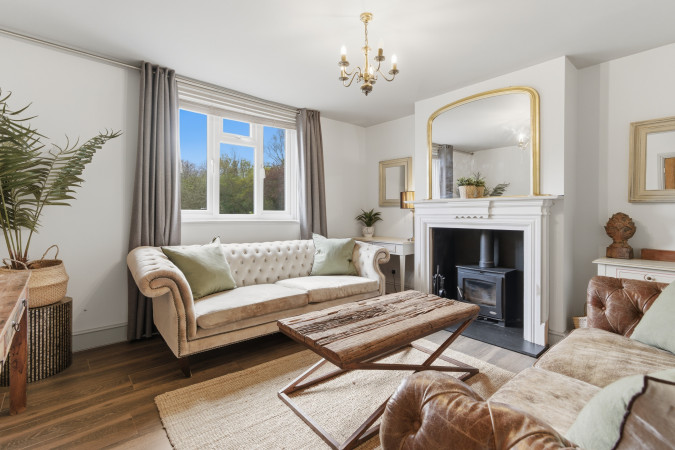 Cosy Cottage | Indoor Heated Pool | Sleeps 6
