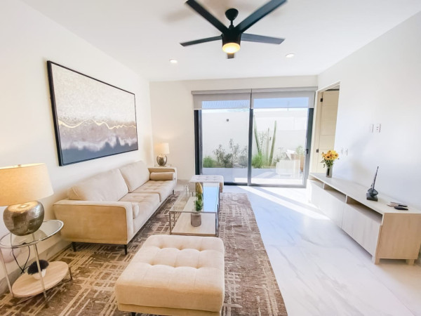 New and stylish 2 Bedroom condo 5 min from medano