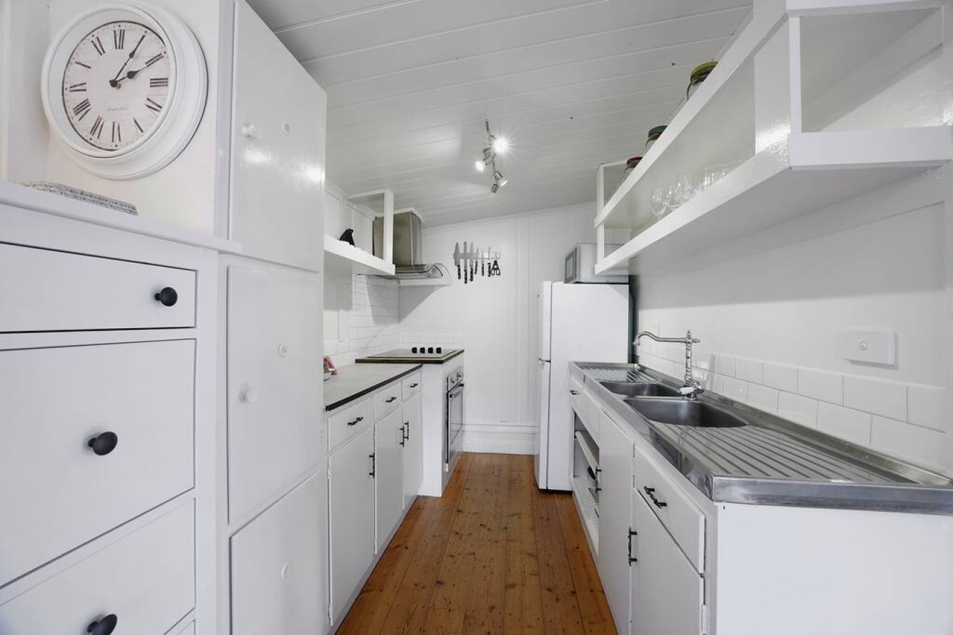 City Oasis in Brunswick - Rural Charm