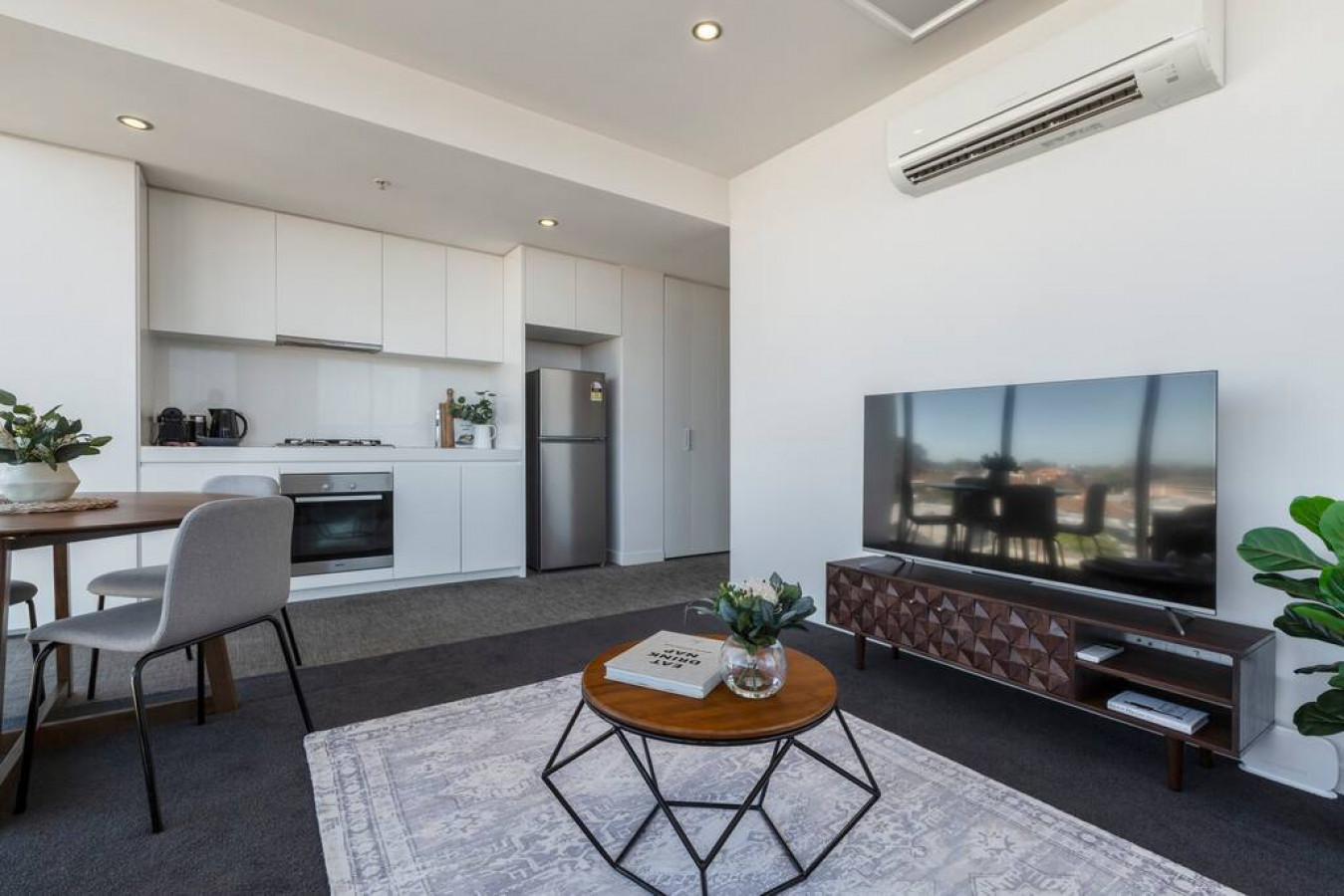 Panoramic Views in the Heart of Richmond, 2 BRs!