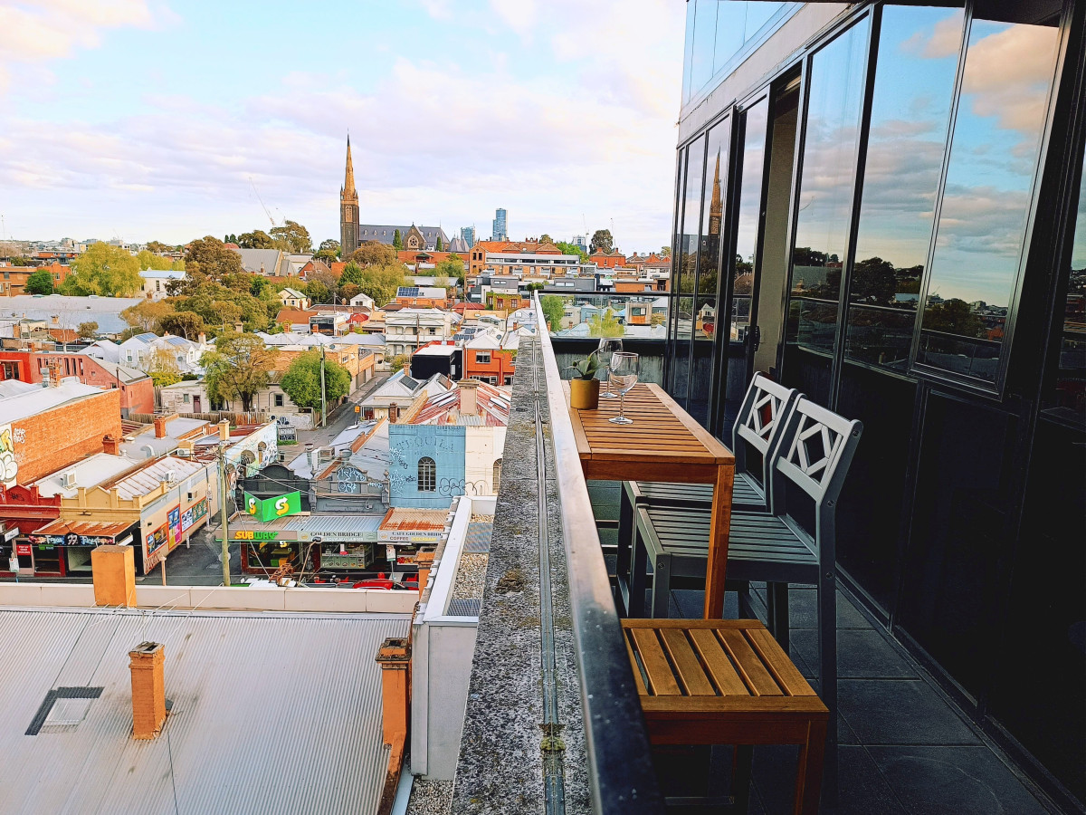 Panoramic Views in the Heart of Richmond, 2 BRs!