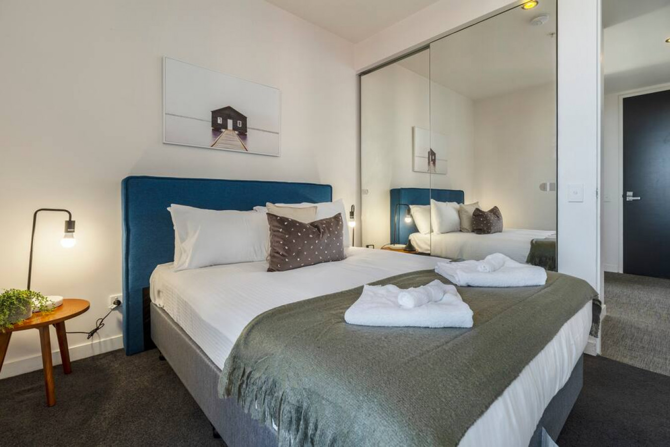 Panoramic Views in the Heart of Richmond, 2 BRs!