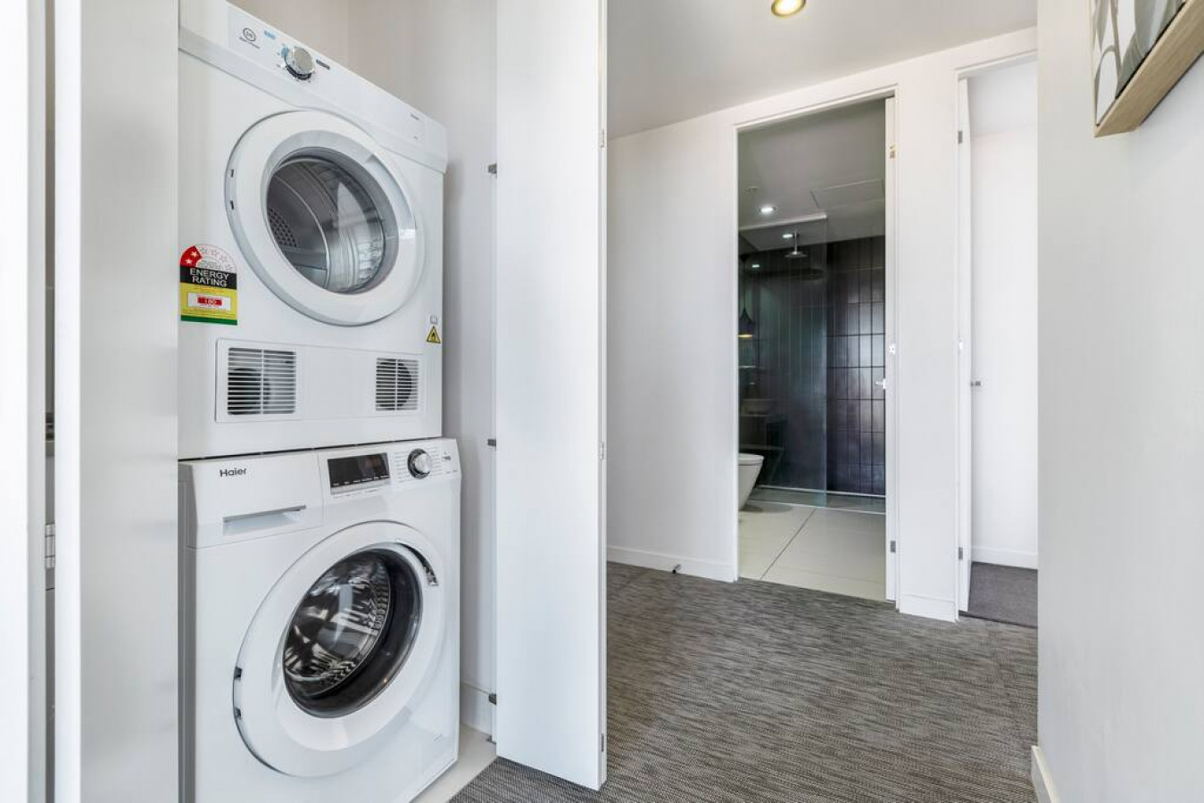 Panoramic Views in the Heart of Richmond, 2 BRs!